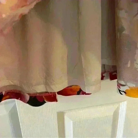 David Meister Fit & Flare Midi Dress. Floral, Bow Accent, Heavy Fabric - Picture 8 of 9